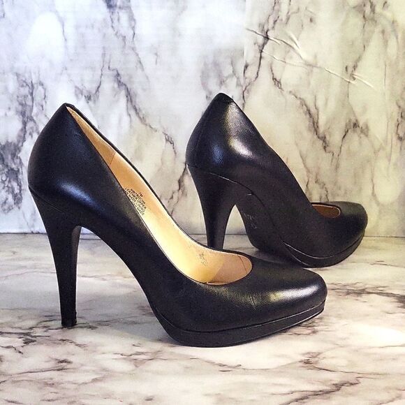 Nine West Rocha black leather almond toe slip on platform heels 8M - Picture 10 of 17